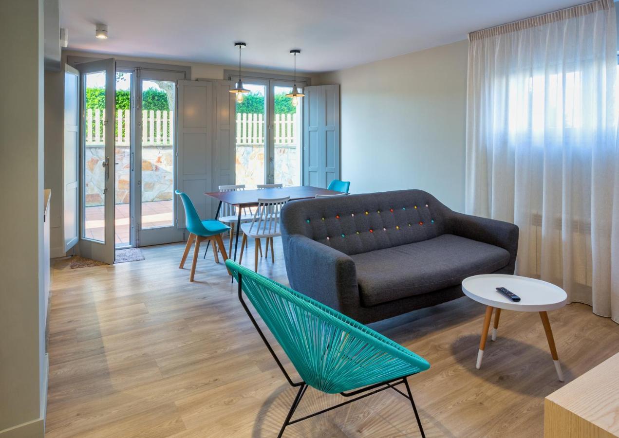 Apartamentos Barcella Tapia Тапия-де-Касарьего Экстерьер фото