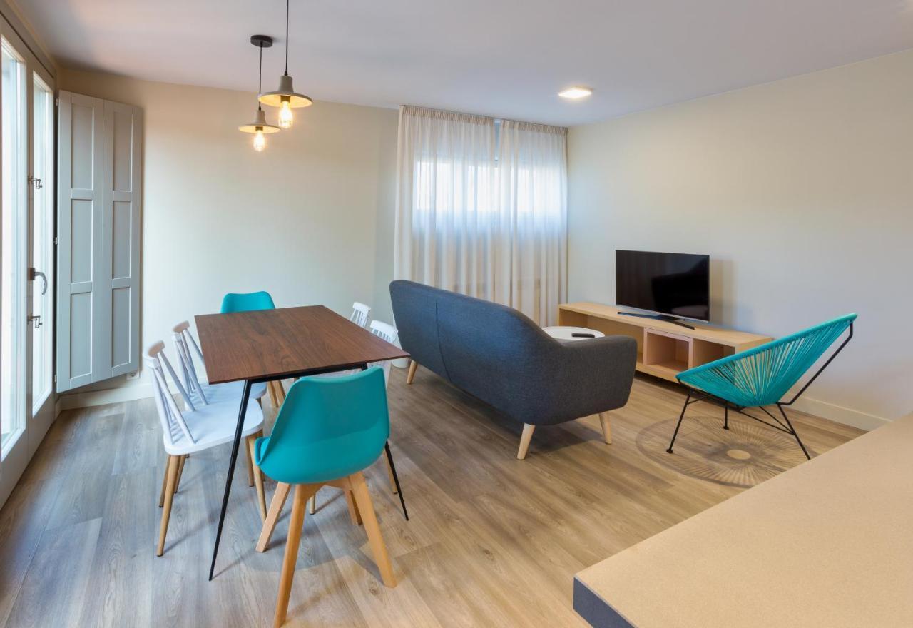 Apartamentos Barcella Tapia Тапия-де-Касарьего Экстерьер фото